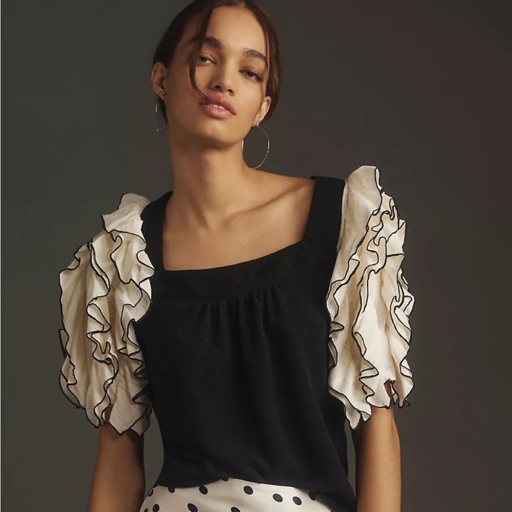 ANTHROPOLOGIE Sundays in Brooklyn Ruffle sleeve top